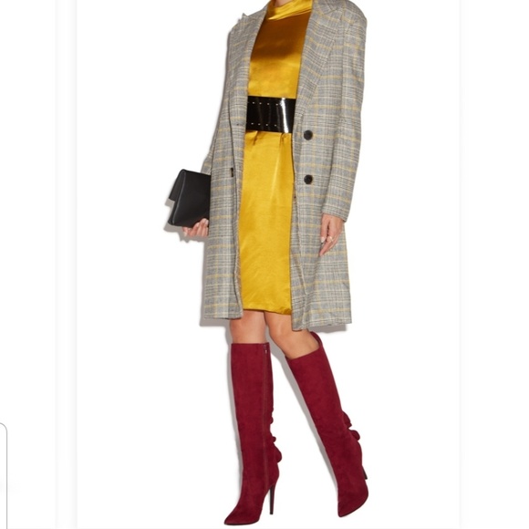 High heeled ruffled boots - Picture 4 of 4